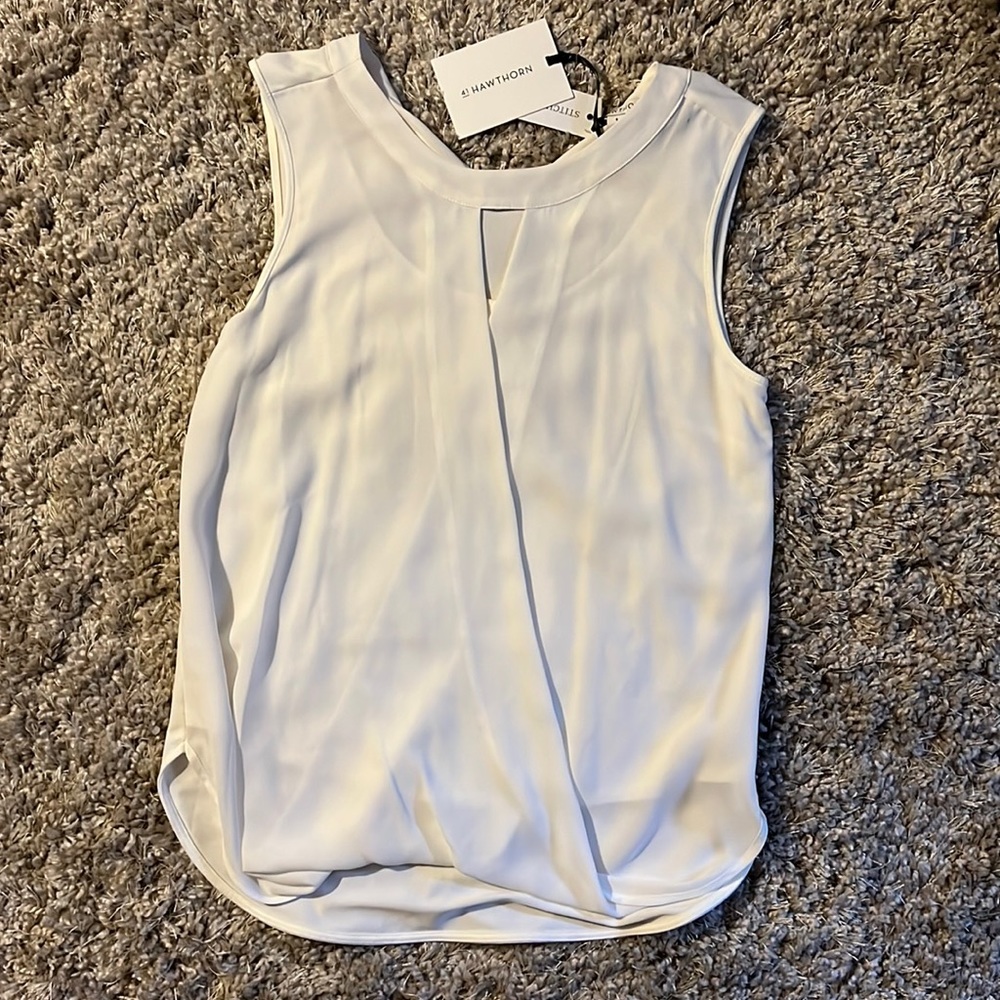 *NWT & NO SHIPPING* - 41 Hawthorn Mixed Media White Blouse